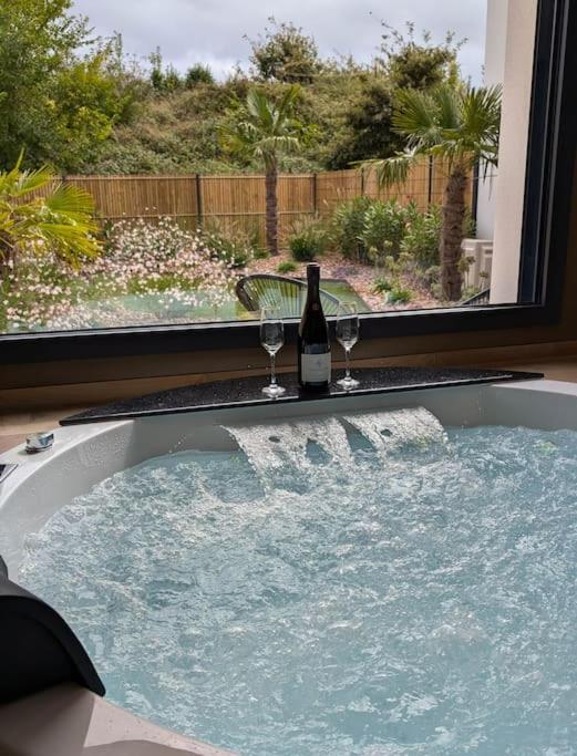 Les Suites Du Payre - Suite Passion Talmont-Saint-Hilaire 外观 照片